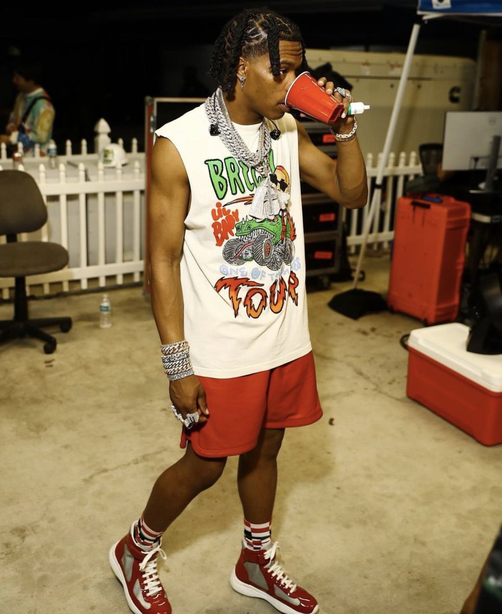 HotFreestyle's tweet photo. Lil Baby’s new album drops this Friday 👀🔥 https://t.co/f8uMoYMaXy