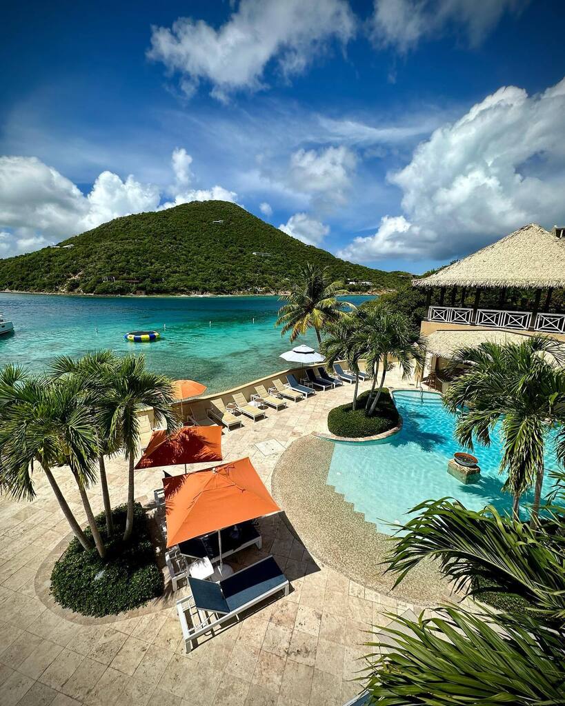 mediawire's tweet photo. #bvi #bviturismo #scrubisland #scrubislandresort https://t.co/cEL5jaOqjj https://t.co/T3EyUafv4J