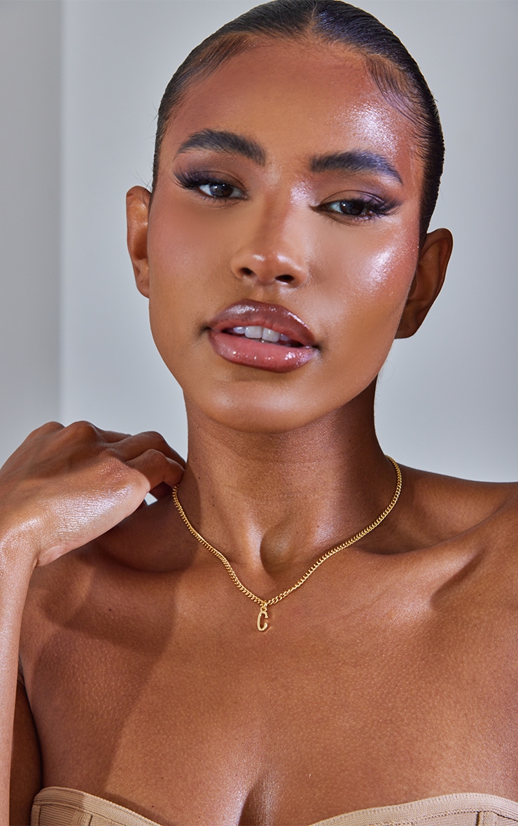 OfficialPLT's tweet photo. ✨ JUST LANDED ✨ 

Gold Plated Letter Necklaces, a staple piece in your new season wardrobe 🤭👉 https://t.co/KaIqlfcLe1 https://t.co/CWLX24mMcF