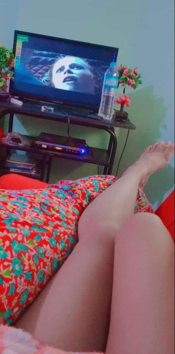 09458672353 kpay wave money 
မုန့်ဖိုးလေမပေးချင်ကြဘူးလာ ၅၀၀၀ ၁၀၀၀၀လောက် viber 09458672353