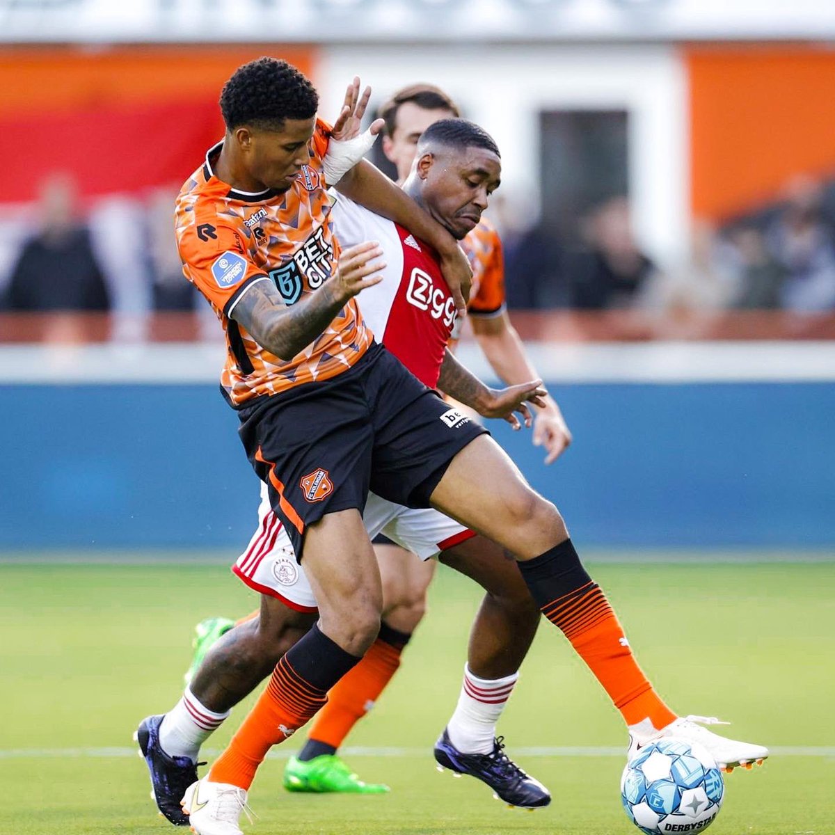 Xavier Mbuyamba tweet media