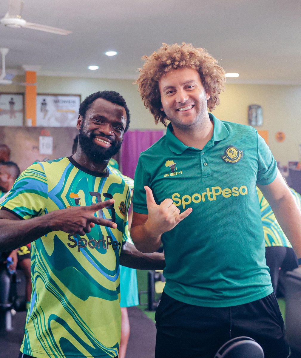 YoungAfricansSC's tweet photo. Kikosi kimerejea mazoezini kujiandaa na mchezo wa marudiano wa Ligi ya Mabingwa Afrika, dhidi ya Al Hilal🔋💪🏽

#TimuYaWananchi 
#DaimaMbeleNyumaMwiko https://t.co/X4Lcz1YQ0A