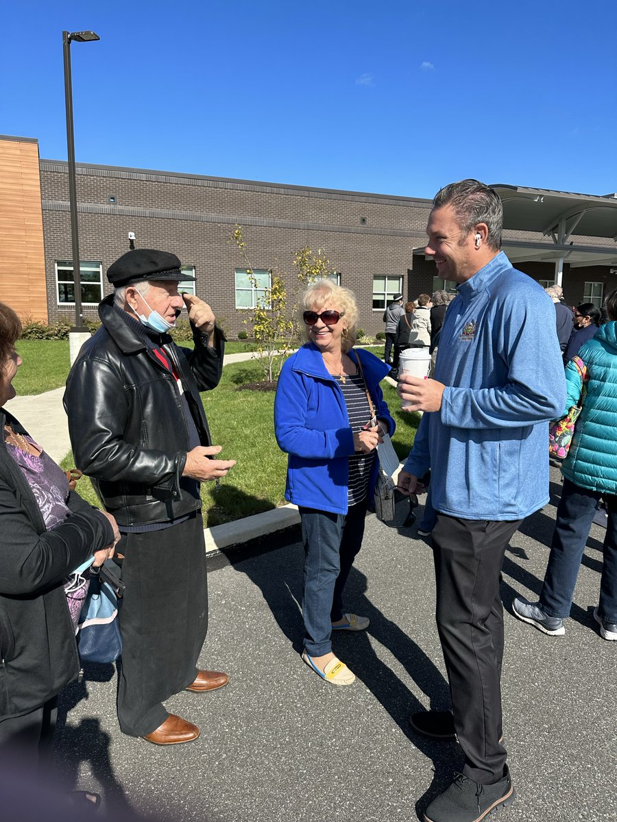 senjimmydillon's tweet photo. What a day! Our Septa Senior Pass event at @InnovAge was a huge success.
Thank you to my amazing staff for putting it together and to all the wonderful seniors who came out and waited patiently on a beautiful fall morning! https://t.co/m21CcCmguj