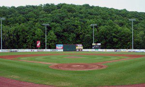 Treywilliams50's tweet image. I would like to thank god, my family, and coaches. With out them I wouldn’t be able to have this opportunity. With that being said I have decided to further my academic and athletic career at Bluefield State University.@BSU_Baseball_ @CombatBaseball @TheRVBaseball @CanesSouth