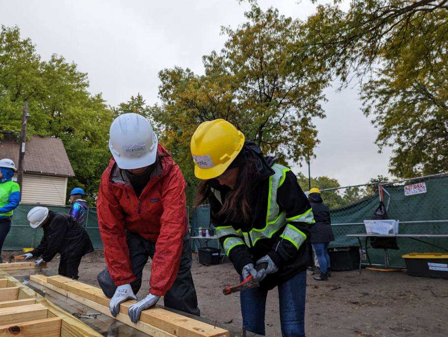 Executive Construction tweet media