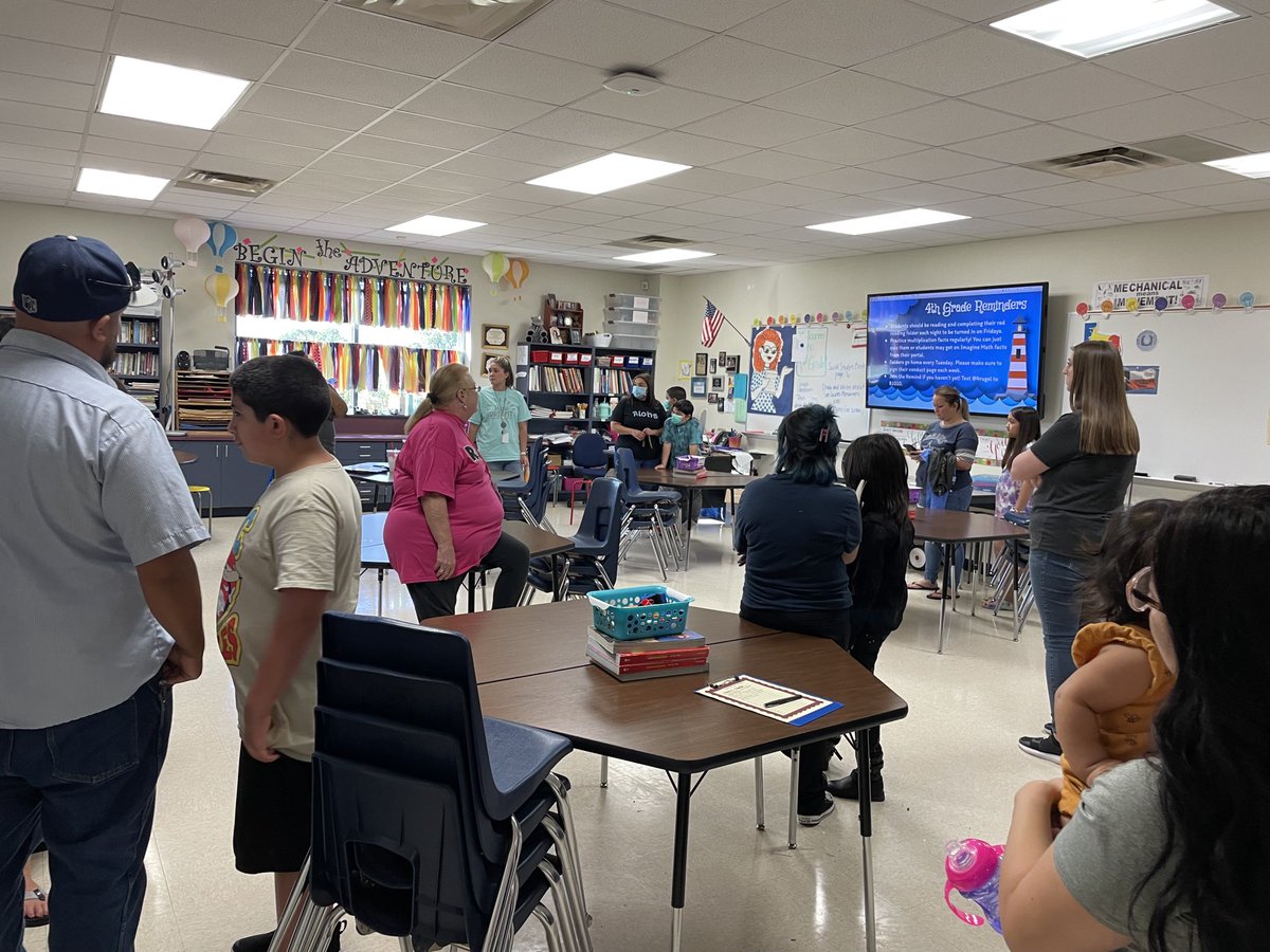 DocAmandaWalker's tweet image. Open House! #rugelallin