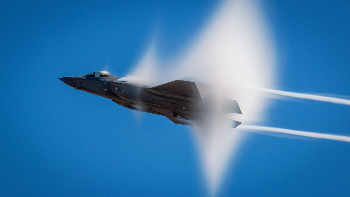 John Nack tweet media