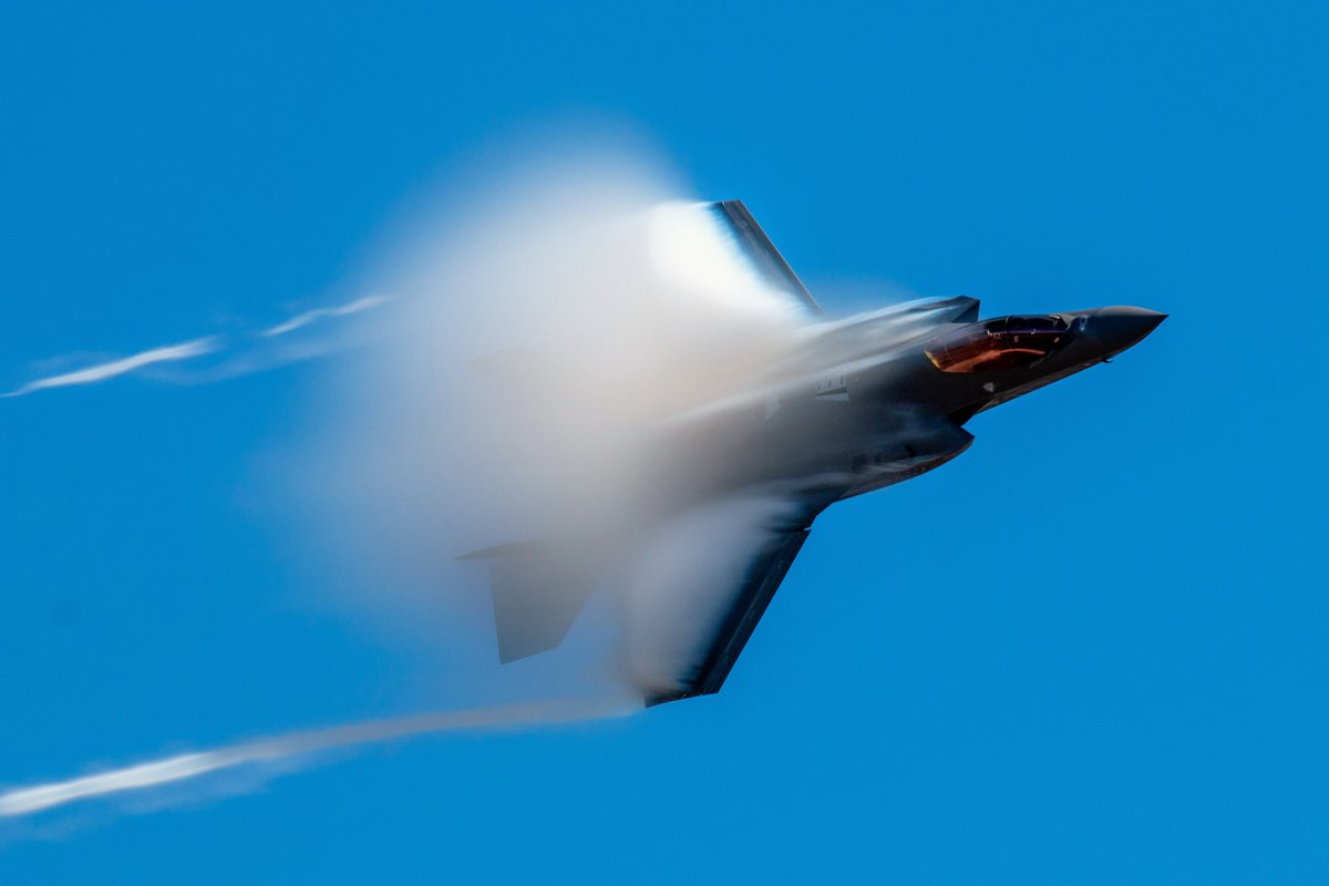 John Nack tweet media