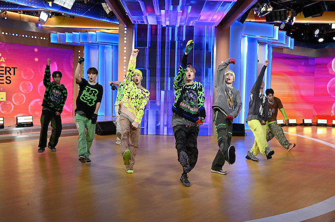GMA's tweet photo. 🔥🔥 @NCTsmtown_127
 
#NCTzens
#NCT127onGMA 

For the full performance: https://t.co/5KTcXkwtS6 https://t.co/mP9qELfu8R