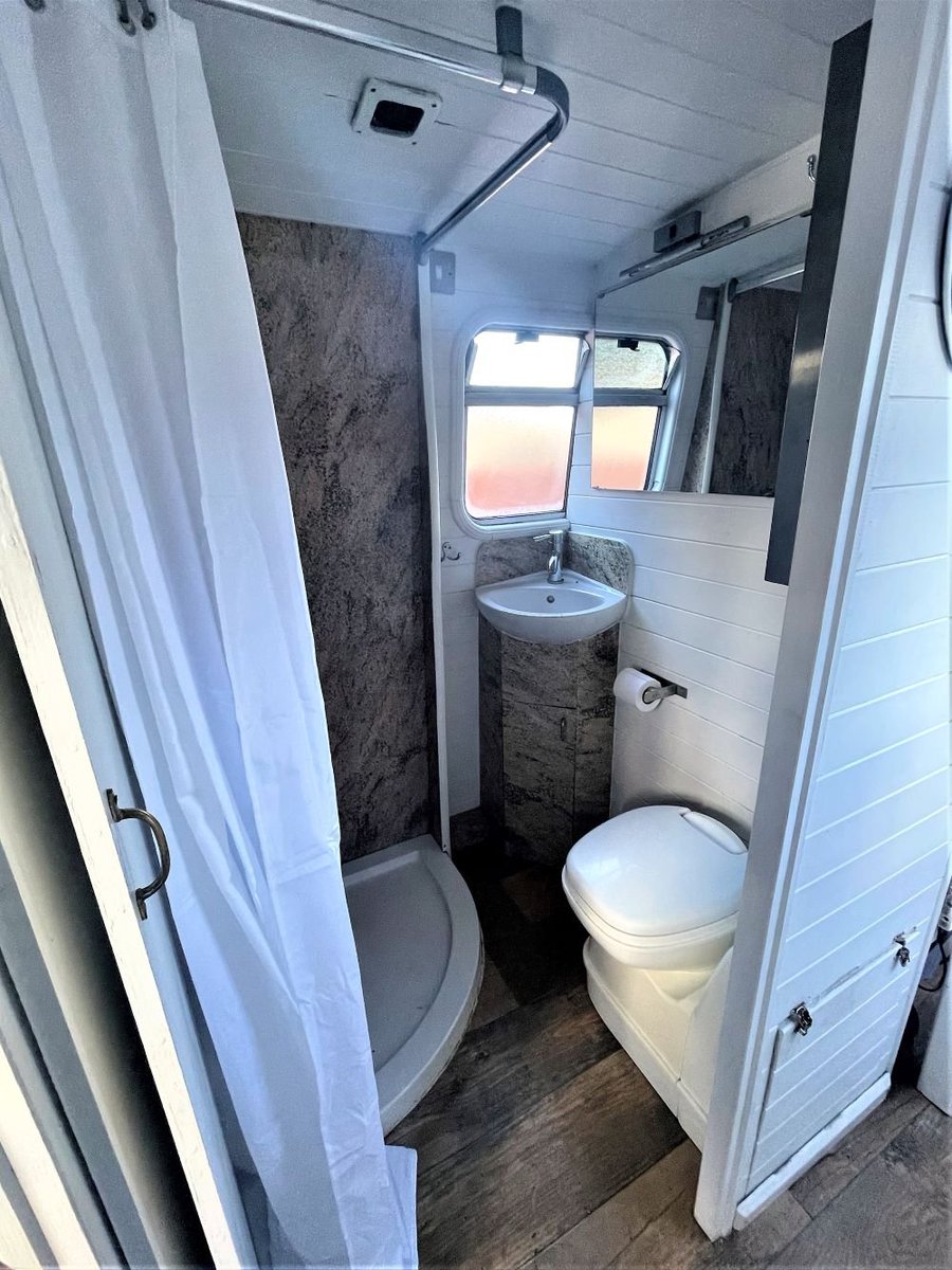 Treat yourself to this Pudding.....abcboatsales.com/boat-sales/tom…  #narrowboat #canalhistory