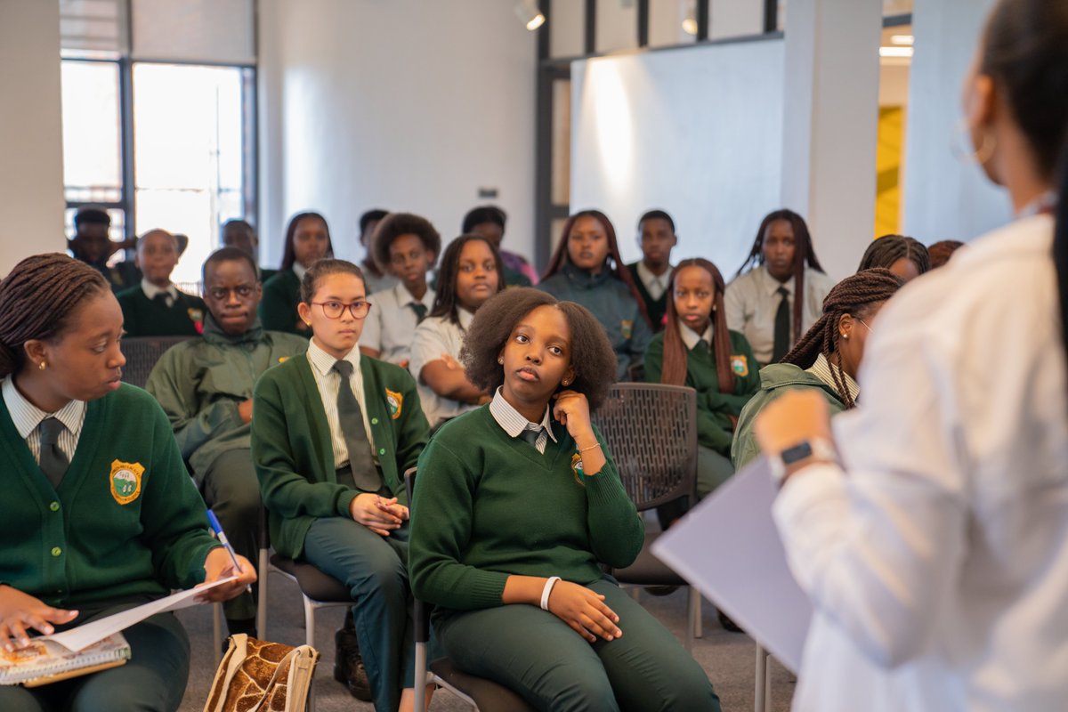 alueducation's tweet photo. Greenhills Academy, @GHA_rwanda, students visited our ALU Rwanda campus last week. They had a taste of the ALU culture and interacted with our current students and staff.
Are you thinking about starting college? Get in touch with us for visits.
#HighSchoolVisit #StudyAtALU https://t.co/oCZBr7IfSD