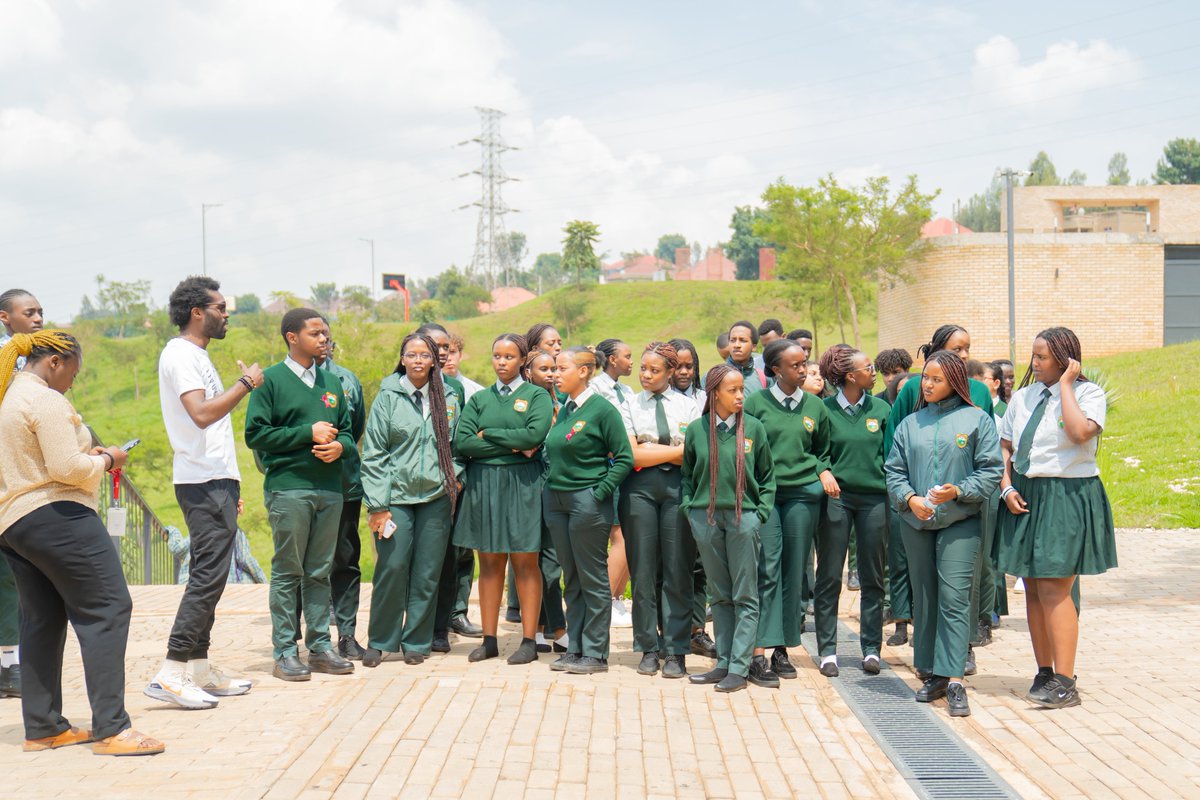 alueducation's tweet photo. Greenhills Academy, @GHA_rwanda, students visited our ALU Rwanda campus last week. They had a taste of the ALU culture and interacted with our current students and staff.
Are you thinking about starting college? Get in touch with us for visits.
#HighSchoolVisit #StudyAtALU https://t.co/oCZBr7IfSD
