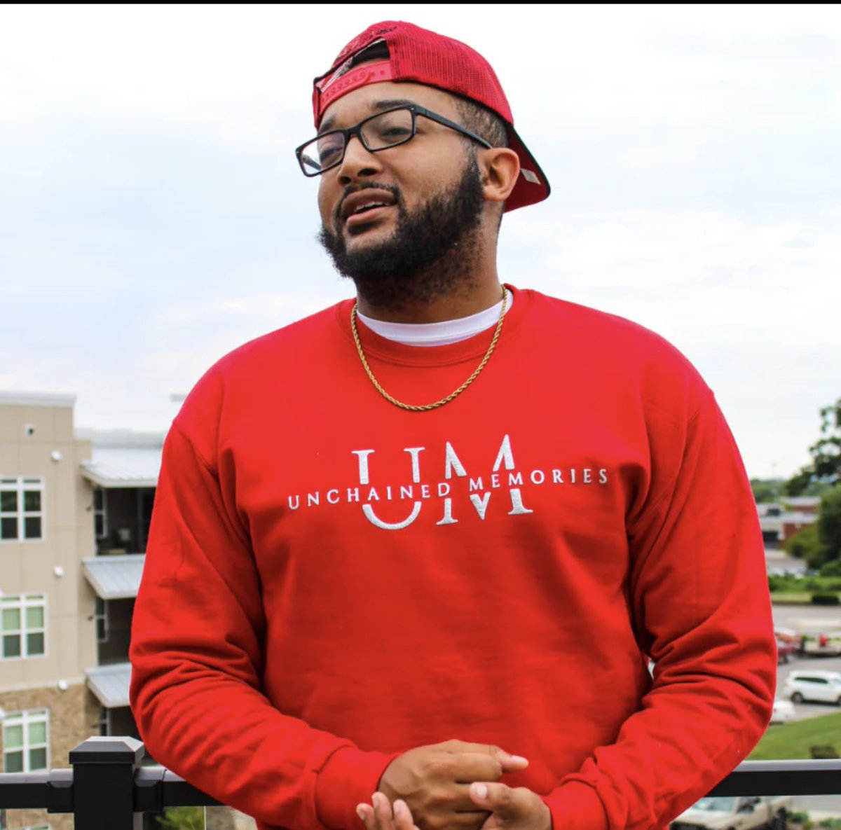 SeanCarter_21's tweet photo. Morning Everyone, the people of spoken  and so another freebie it is. The NEXT 3 customers that shop with me will get a FREE ITEM w/ their purchase. Ready, set, SHOP now at https://t.co/9k4cyuwmx5 https://t.co/4tYLKl8OVL