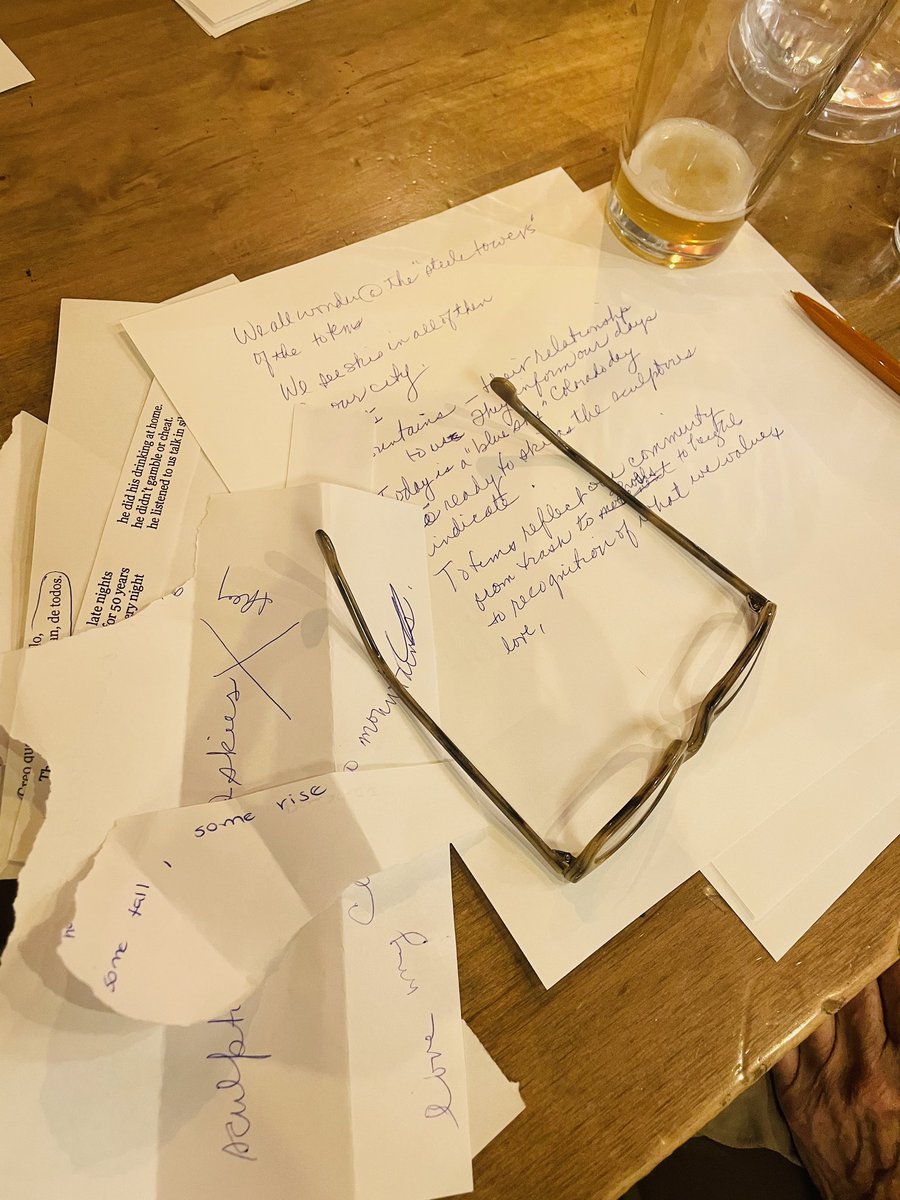 thebiennial's tweet photo. @suziqpoet hosted a powerful poetry workshop inspired by Gabriel Rico’s totemic sculptures in “La inclusión de mi raza.”
Thank you to everyone who joined and @Wynkoop for hosting.
Look out for more events happening soon at #EdgeEffect. A partnership with @blackcube.museum. https://t.co/54ORxvR0Vf