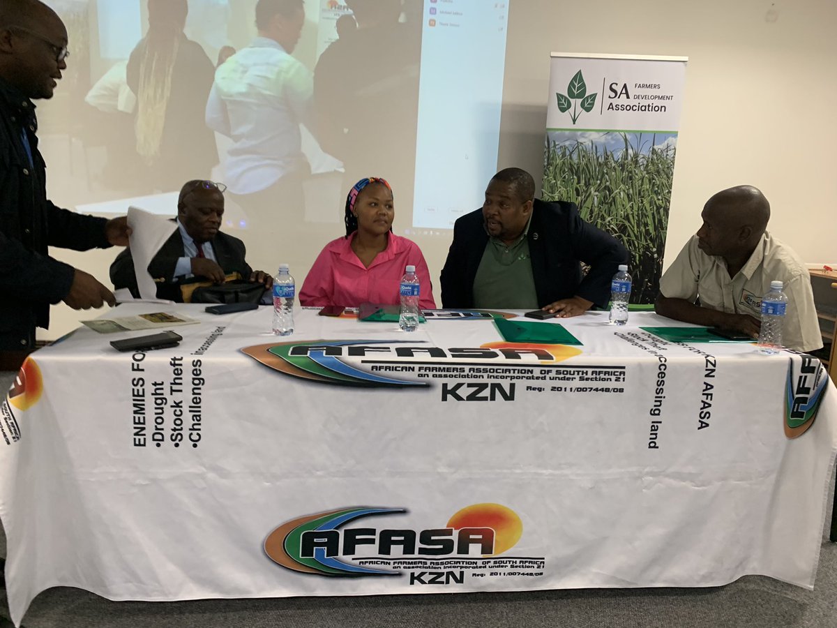 AFASA_agri's tweet photo. A successful media briefing with AFASA and SAFDA at KwaShukela headquarters Mount Edgecombe for the AFASA AGM, which will take place at the Durban ICC from October 16th to 18th, 2022.
#AFASA #Safda #africanfarmersorganisation #agriculturalpartnerships #TenYearsCelebration https://t.co/yxCfv60znS