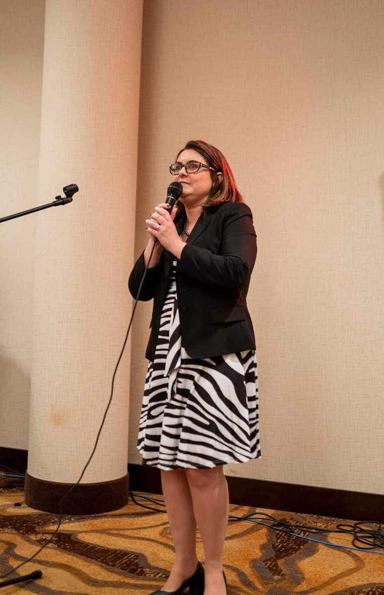 huntsmancancer's tweet photo. “@helops79 has a fire within her. She wants to help her patients, and I want to help her. I know I can do that through fundraising.” After Leslie Bangerter was diagnosed with #NETCancers she took time to grieve—then started planning a fundraiser. https://t.co/4eo02N3tbn https://t.co/HogbMuMV8t