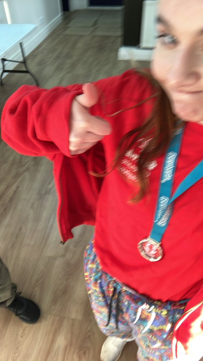 Imogenlacey04's tweet photo. got the good behaviour medal #amazingrolemodel https://t.co/zYQMeBTeKu
