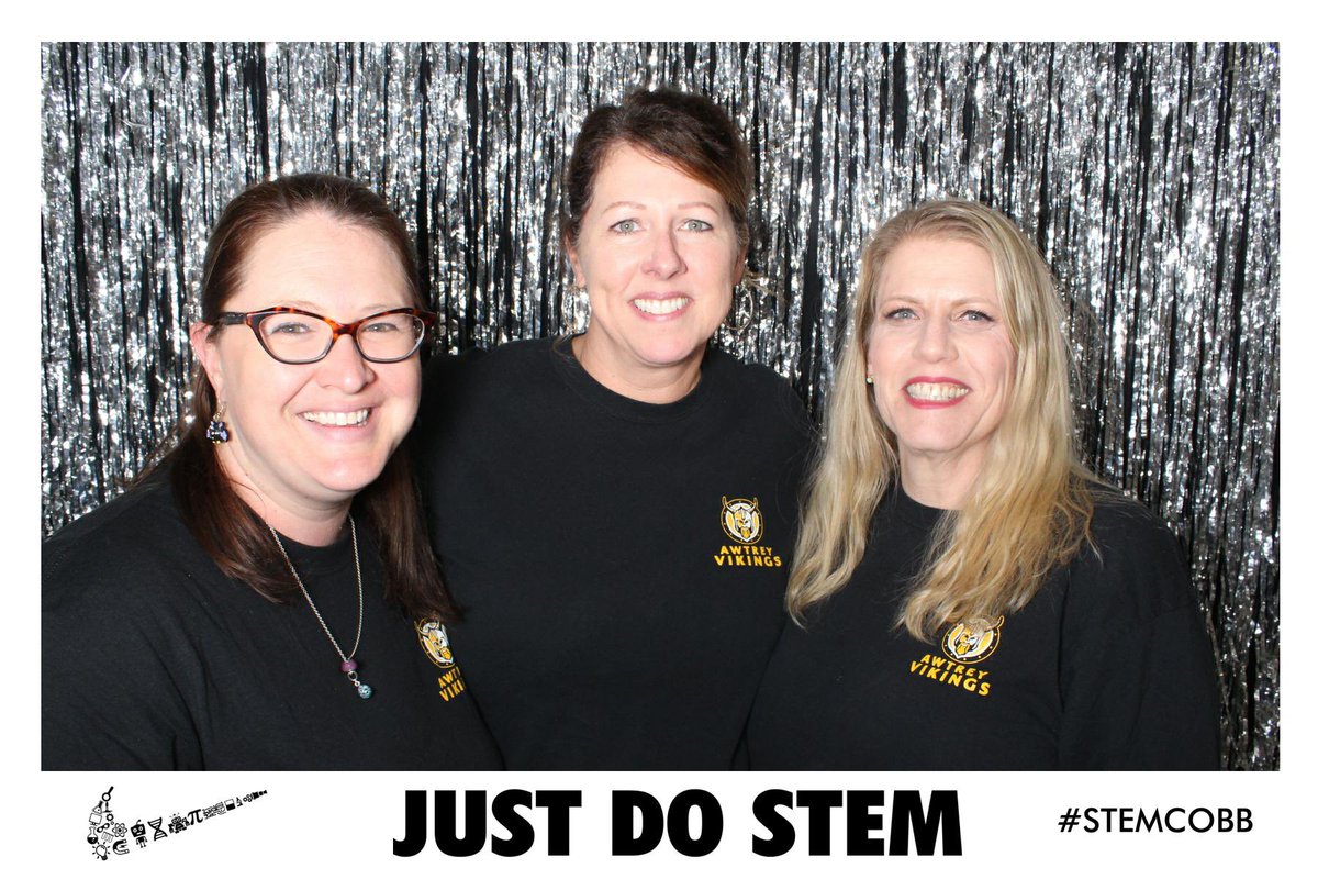 scienceisfun87's tweet photo. Science buddies  doing science #STEMCOBB #COBBIA @STEMcobb @AwtreyVikings https://t.co/SEsjZaak2G