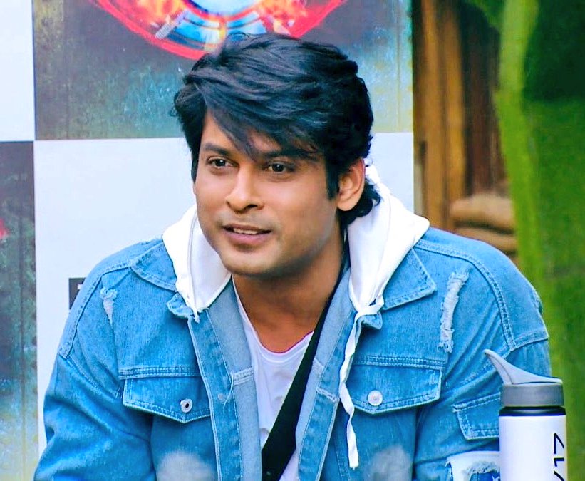 Krish_Hearts's tweet photo. #SidharthShukla𓃵 ✨✨ https://t.co/TeWKNcTrUR