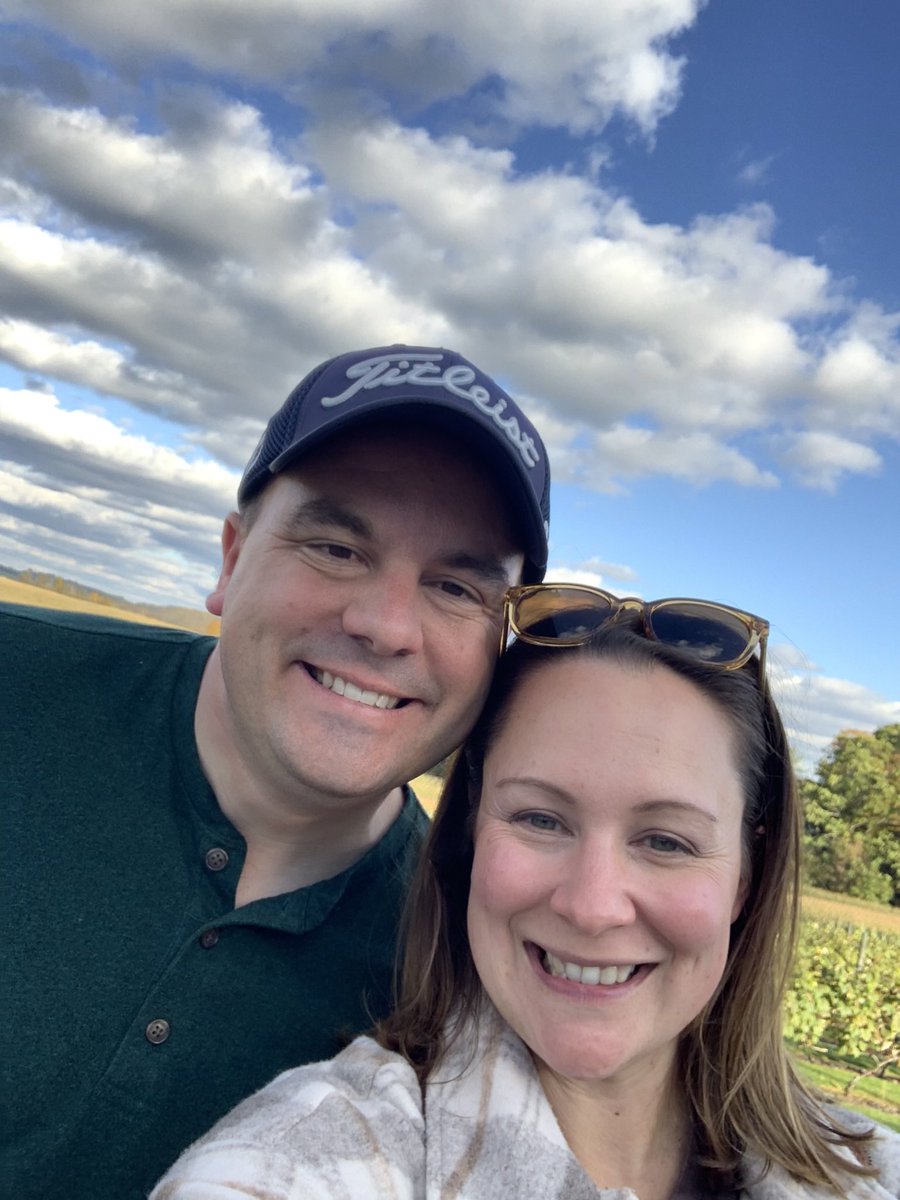 allison_fangman's tweet photo. Thankful for a beautiful long weekend in PA! @MrFangman https://t.co/RlDsV8stoM