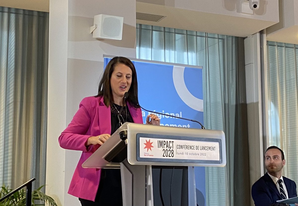 MikoAlain's tweet photo. Conférence de lancement de la stratégie impact 2028 de @iledefrance par @ADublanche avec ma collègue @isalajeunie @cpme92 Francis Bussiere pdt @cmaidf et @d_restino pdt @CCI_Paris_IdF https://t.co/pIGU1zZv92