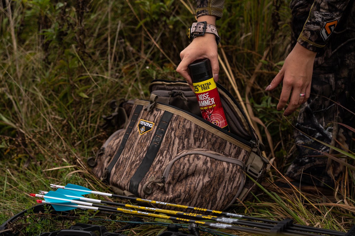 DruryOutdoors's tweet photo. It’s been estimated that a whitetail deer can smell at least 1,000 times better than a human can! 👃🤯 Don’t forget to spray those boots with some @NoseJammer! 🥾 #JamEm https://t.co/sEu9P9zV7A