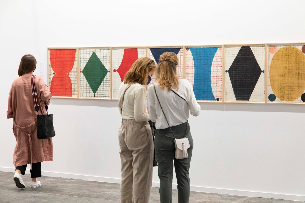 AsocFeriasEsp's tweet photo. 👌 El coleccionismo y el galerismo de arte contemporáneo en España se dan cita en el 30 Aniversario de @Feriaestampa.

ℹ️ Más info: https://t.co/PFnwYd9yE3 

#Estampa2022
#AsocFeriasEsp #ferias #FeriasPresenciales https://t.co/gKvrb4WDK9