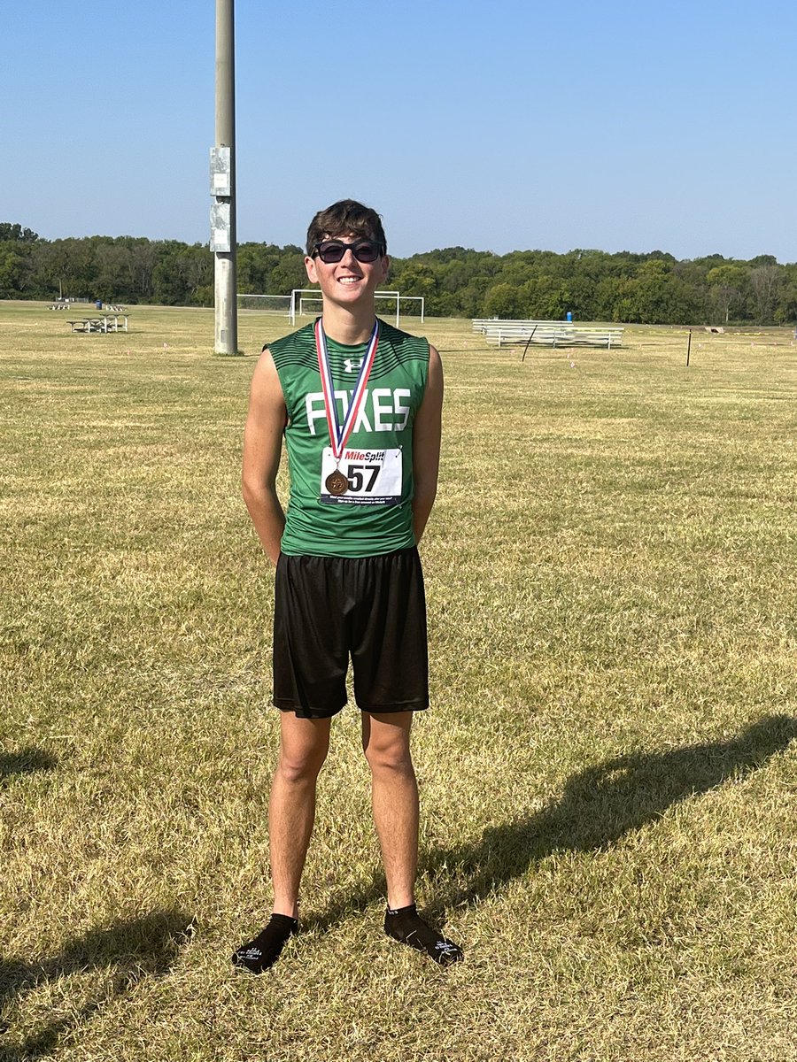 CaddoXC's tweet photo. Congrats to our XC team for a great district meet. Varsity girls team and Alan Perez advanced to Regionals! Proud of all of our kids that competed today! #uncommon @KodiCrane @luke__allison @CaddoClub @FoxUnleash @CMLadyFoxes @CaddoMillsHS https://t.co/0LCcqKo0OB
