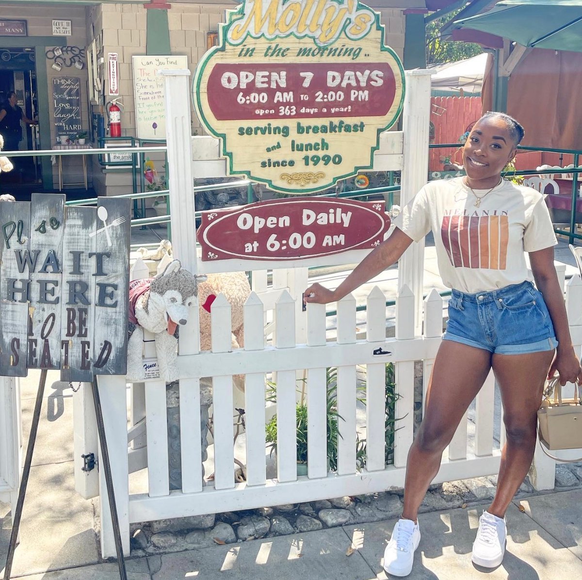 VisitSBC's tweet photo. We love a good spooky story this time of year! If you’re looking for breakfast with a side of haunted history, Molly’s Souper in Upland, CA might be your new favorite haunt!

📸: @gutzmoregirl
📍: Upland, CA https://t.co/yYHPy916Cn