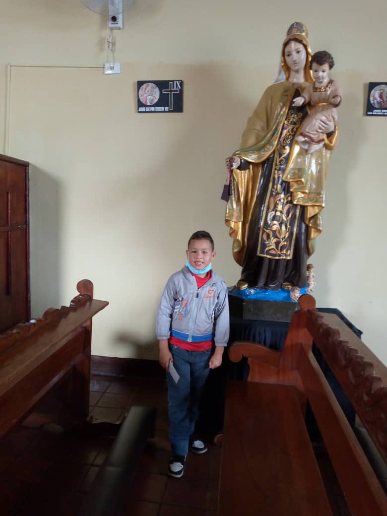 Guaoooo Luisito en la plaza Bolivar de Churuguara y Luisito siete años después. Tan bello. Dios lo bendiga grandemente. Increíble como pasa el tiempo.