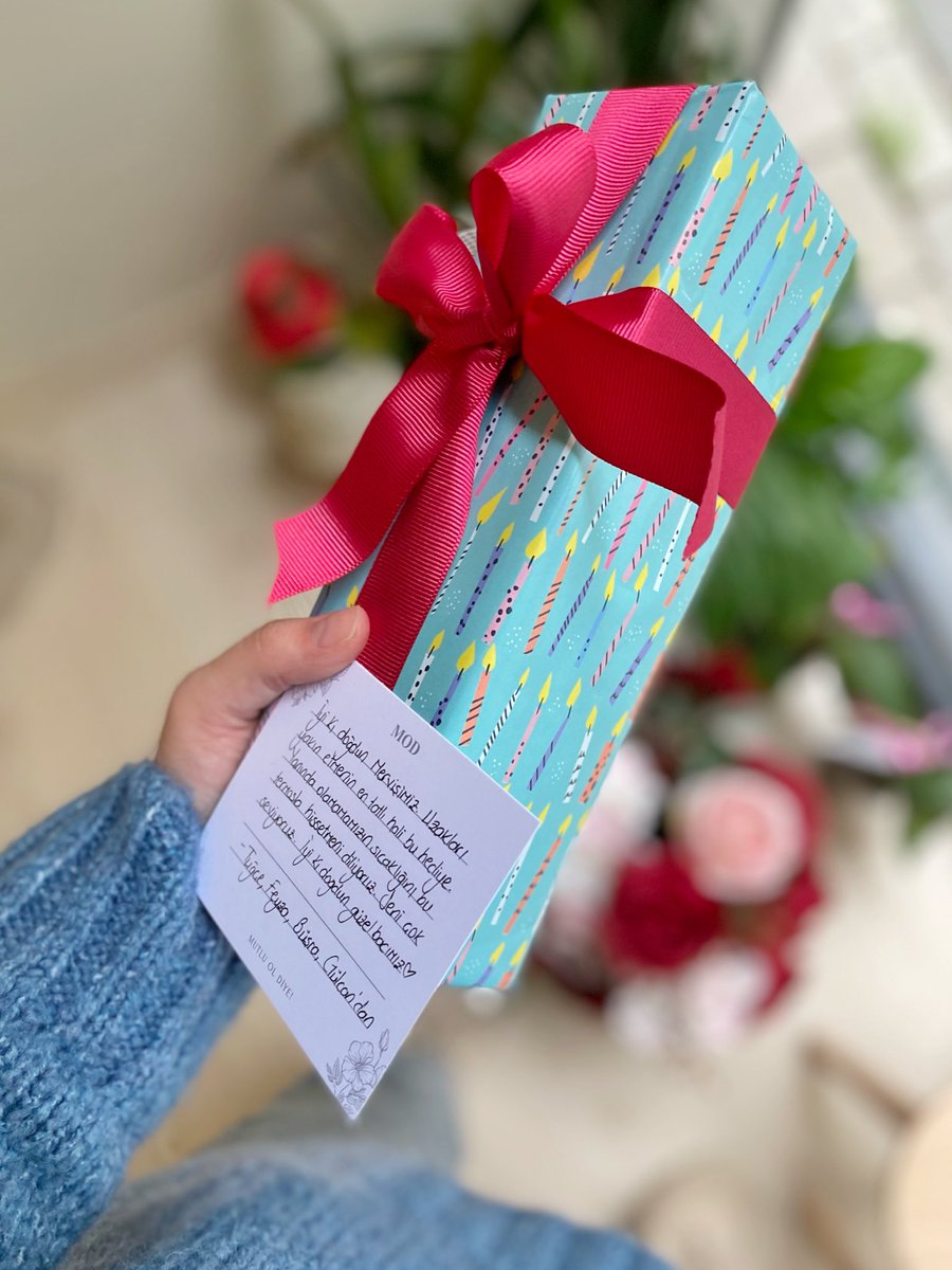İçinde Gold Termos var 🎂💕