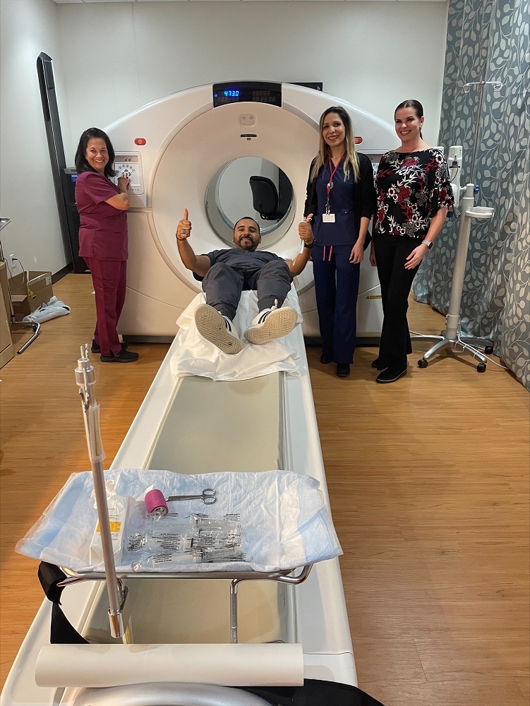 HoustonOncology's tweet photo. We are excited to announce that, due to our remarkable growth over the last few years, our brand-new OCI West location has now opened! Thank you to GE, our administration, and our imaging team for supporting this development and providing great care to our patients!
#OCStrong https://t.co/SmrLdsddN8