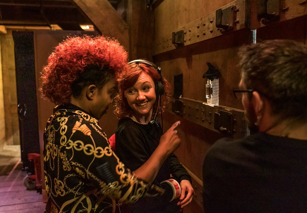 The_Globe's tweet photo. A huge hurrah to our magnificent Stage Managers (past and present) who create pure magic ensuring the show goes ahead, our Company are looked after, and make cheeky cameos onstage as fairies, soldiers, courtiers etc. – our 'O' wouldn't be the same without you. #StageManagementDay https://t.co/aRVOlihdB3