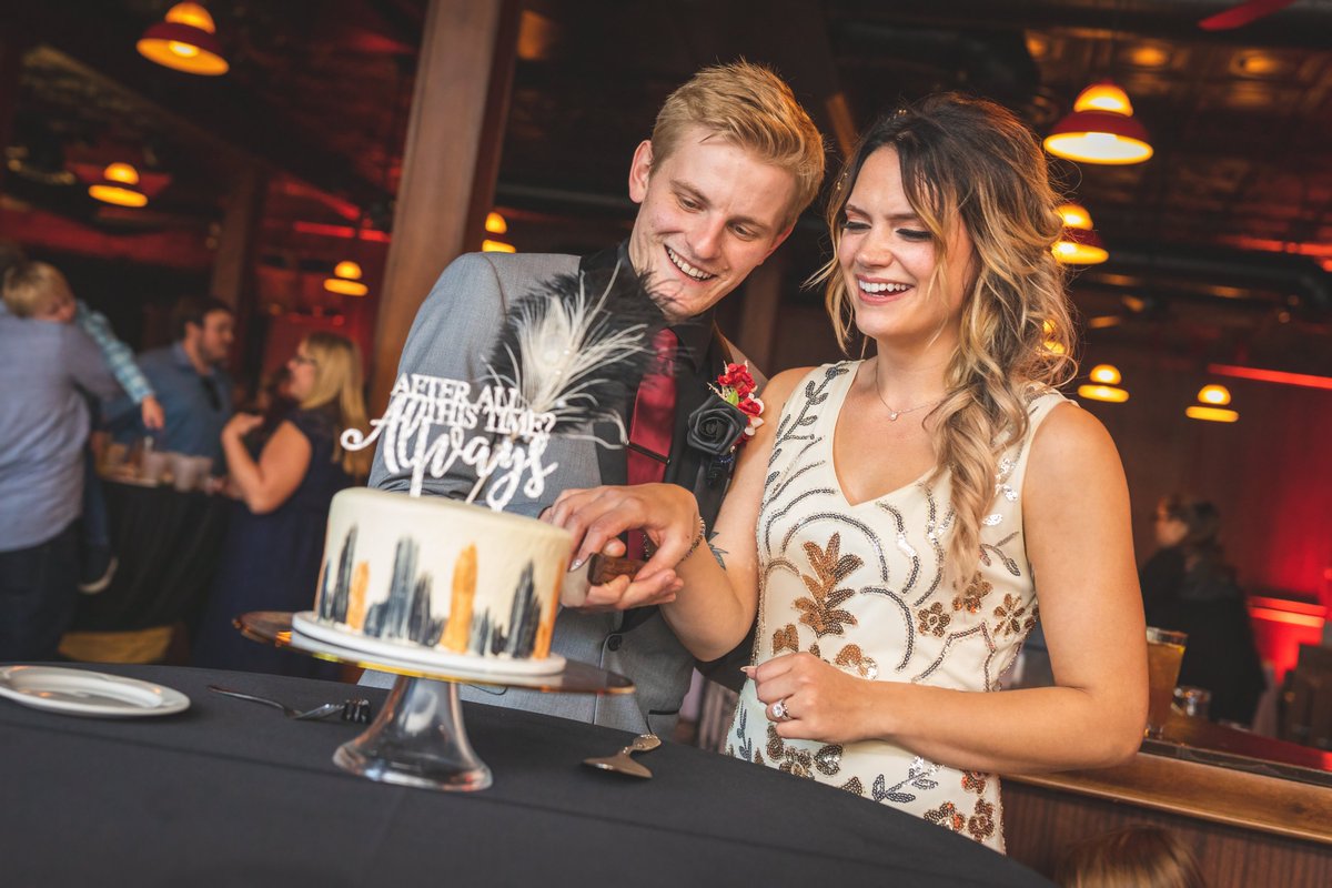 shauna_design's tweet photo. Cheers to our first year of marriage together! I love you so stinking much @FeedsTTV!
.
.
Images captured by Moede Photography
#MerryMattsons #FirstWeddingAnniversary #LoveOfMyLife #iDoAlways #CheersTo11Years https://t.co/o1tRArCjoD