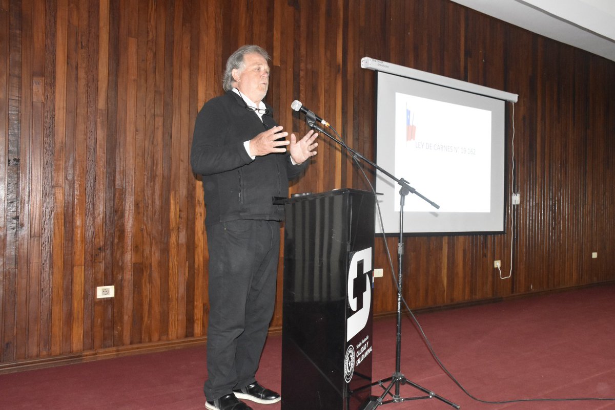 SENACSA's tweet photo. Hoy se dio inicio al Curso de Certificación en relación a la Ley Chilena 19.162 que “establece sistema obligatorio de clasificación de ganado, tipificación y nomenclatura de sus cortes y regula funcionamiento de mataderos, frigoríficos y establecimientos de la industria de  carne https://t.co/PGs2CTVTKQ