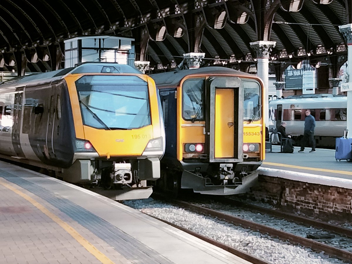 Harrod15S's tweet image. Northern pair 195103 &amp;amp; 155343 gearing up for a race out of York station Sunday afternoon, 155 was the winner as 195 had my big arse on it 😉
#class195 #class155 #trains #Northern #York