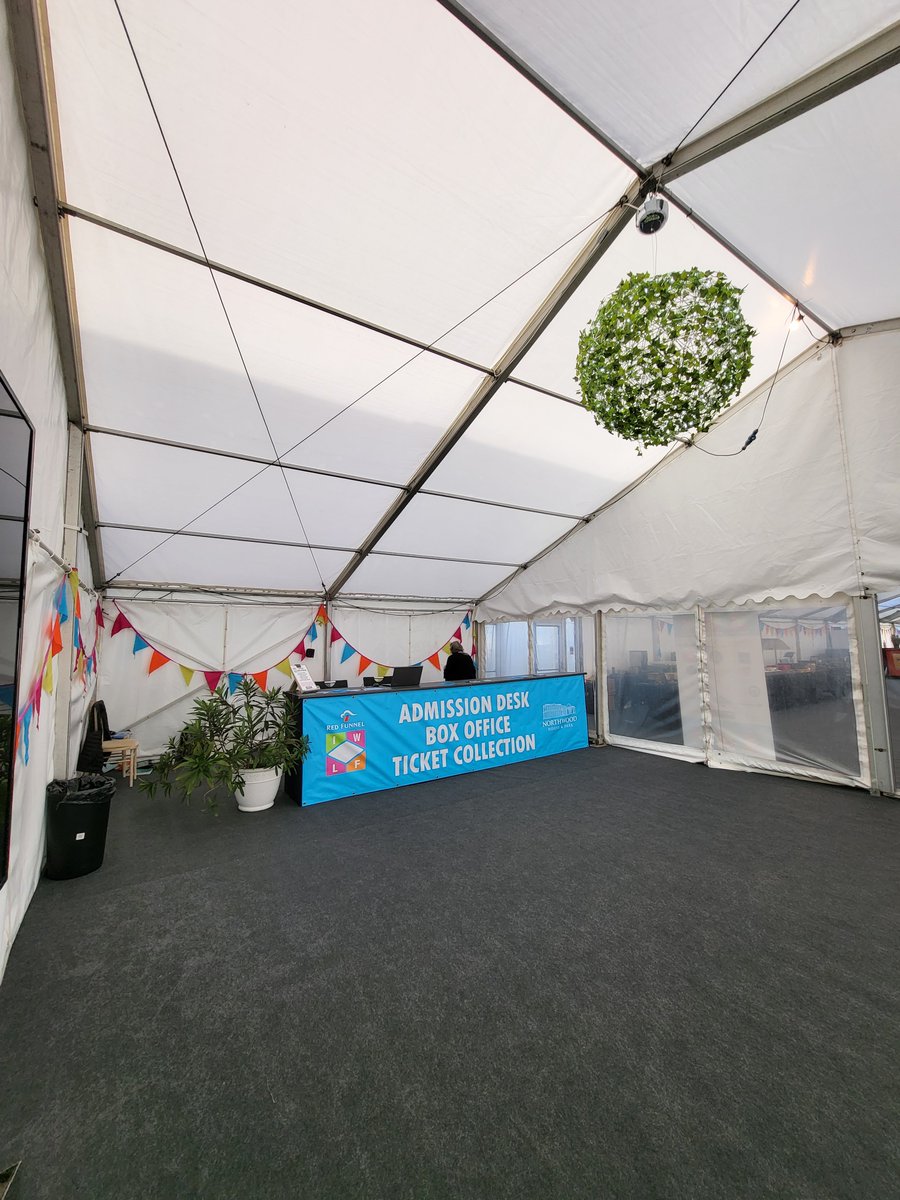What an incredible weekend we had at the Isle of Wight Literary Festival! 📚

Thank you to IOWLF trustees, volunteers, attendees and authors for supporting our work! 

#isleofwightliteraryfestival #northwoodhouse #medinabookshop #booksaremybag #indie #supportlocal 

<a href="/IOWLF/">IOWLF</a>