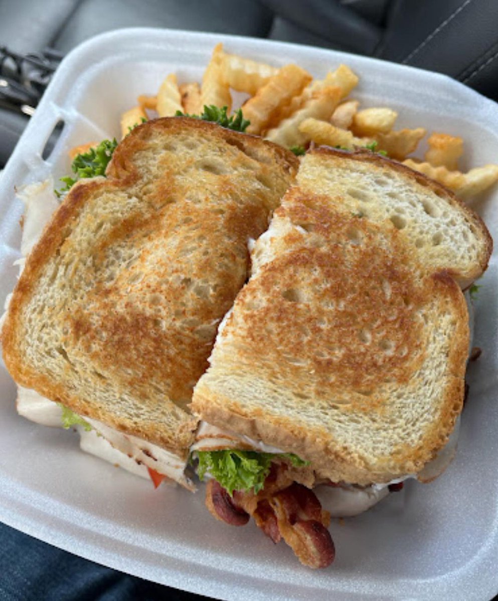 NutmegFarms's tweet photo. What are our customers saying about #NutmegFarms? 
"Was in the area on a one day work thing and was sent here for lunch, skeptical because it's a gas station but they insisted it was great. First off the whole property is fairly new, clean... https://t.co/r1z6TnGplO