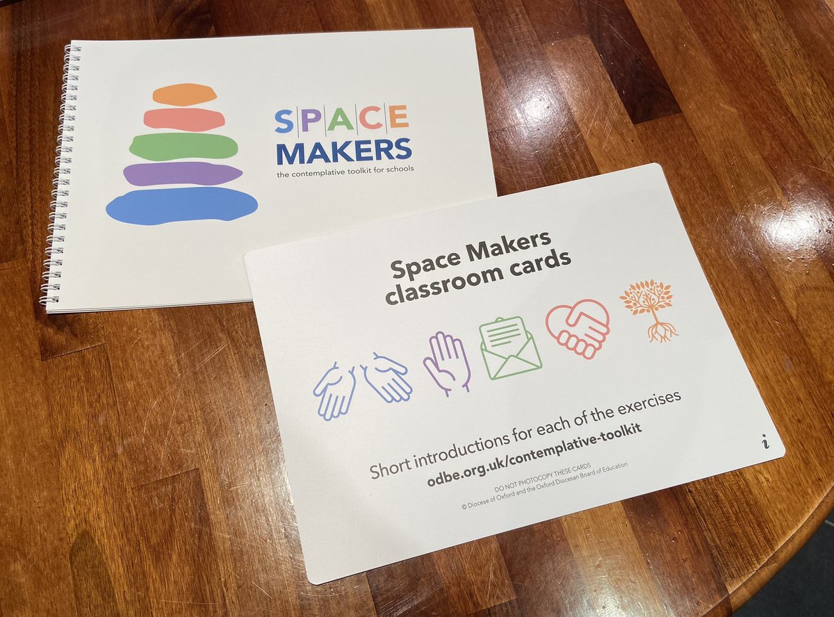 robhalls's tweet photo. Had a very reflective day today exploring #SpaceMakers - the contemplative toolkit for schools with @OxfordDiocese @oxford_dbe. #reflection #spirituality #mindfullness https://t.co/utHBRTTQQ2
