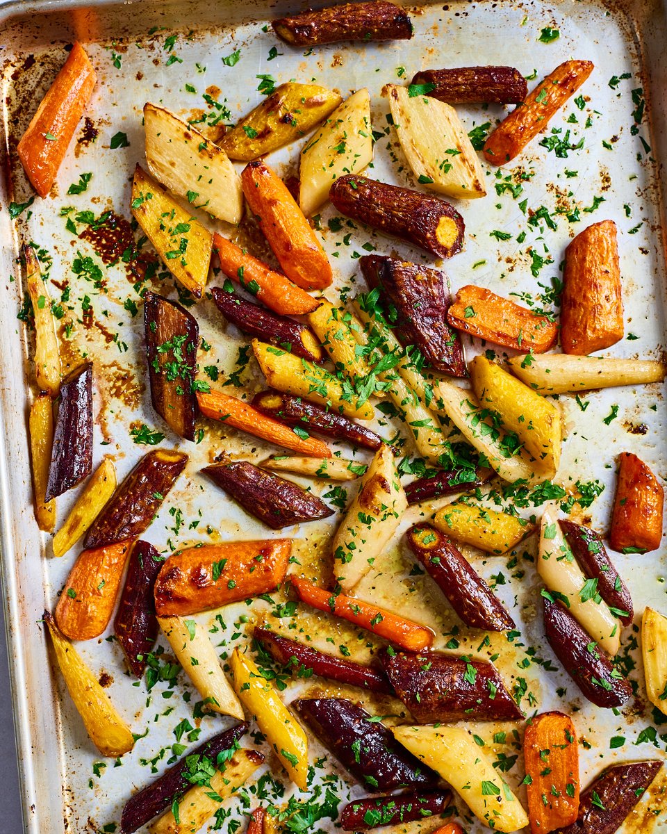 thekitchn's tweet photo. The 10 best show-stealing side dishes to make: https://t.co/dFLW6iJBeZ #kitchn100 https://t.co/36gdk4OMUg