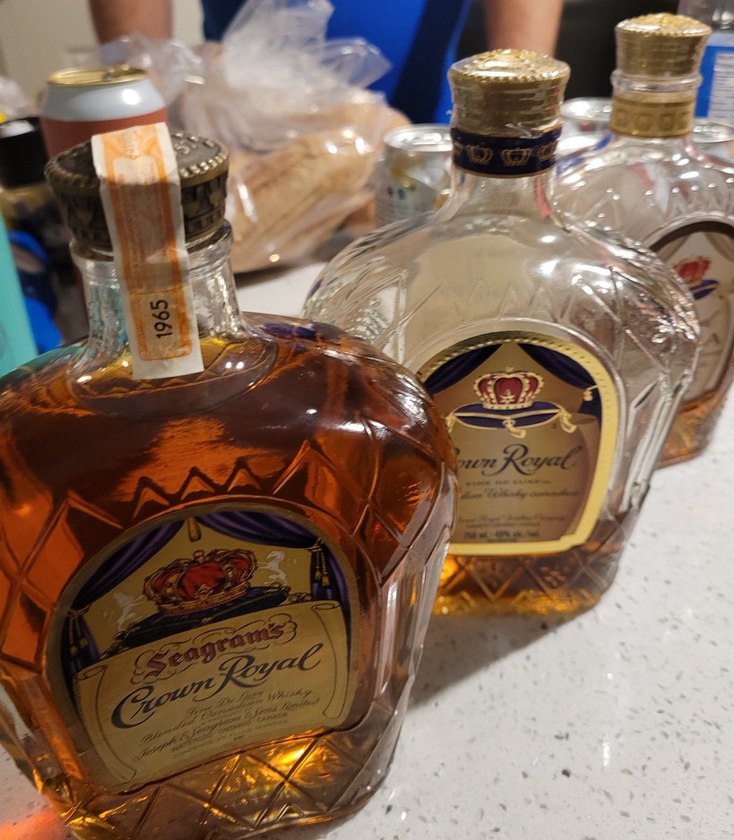 According2Luke's tweet photo. Had a great sports parent weekend in #Winnipeg with #SmashPack. Highlights included the beautiful Forks in a balmy 18°, a 1965 @CrownRoyal &amp; watching a goalie mom's heart rate spike! Thanks #YWG! https://t.co/uvR2n90QIU