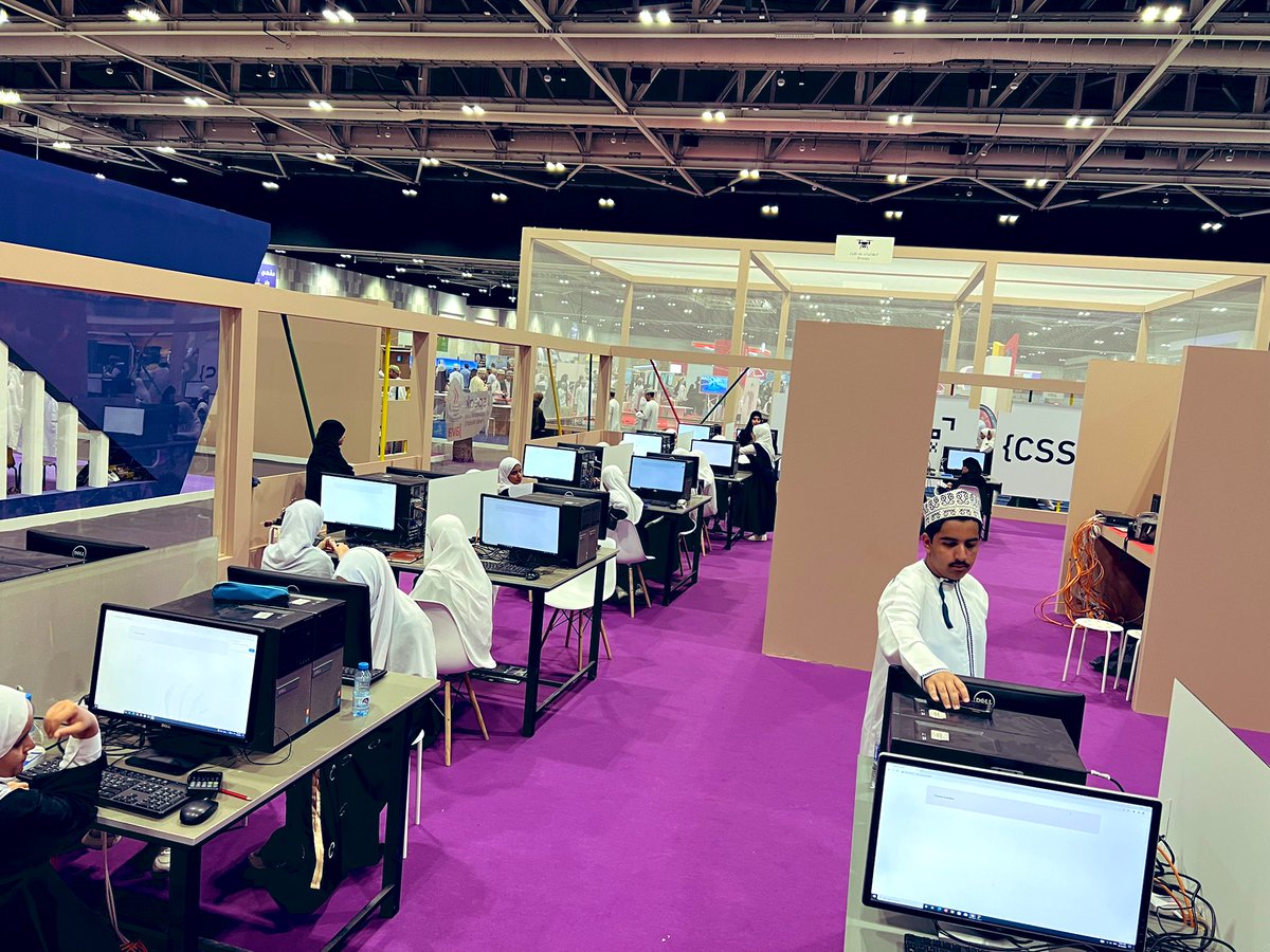 IOI_Oman's tweet photo. انطلقت صباح اليوم نهائيات الاولمبياد العماني للمعلوماتية (نظام المجموعات) 👩‍👩‍👧‍👦

ضمت المجموعة الاولى ٣٦ متسابق ومتسابقة؛ تأهل منهم ٩ الى المسابقة النهائية التي ستقام يومي الجمعة والسبت.

نبارك للجميع ونتمنى للمتاهلين التوفيق في المرحلة القادمة 
@mtcitoman 
@EduGovOman 
@Omantel https://t.co/aNXXERE8ku