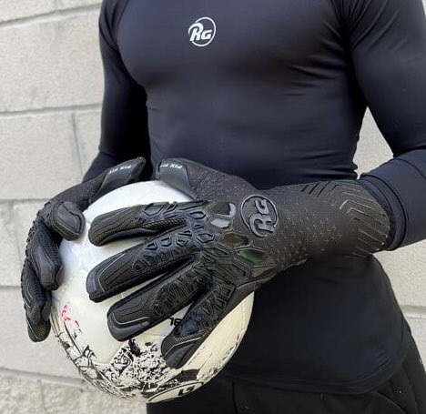 AMC Goalkeeping Academy tweet media