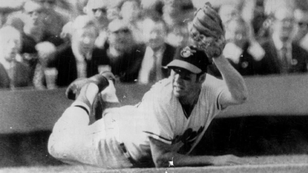 garryfinkles's tweet photo. @lexiisolorzanoo @SWDalton_ that’s cool, here’s brooks robinson diving to field a ball https://t.co/WwBQ6vlQAB