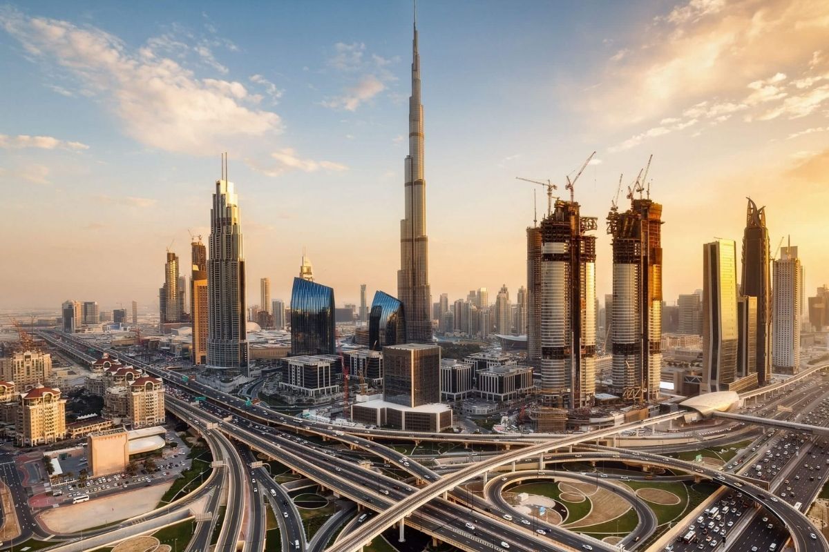 travelobiz's tweet photo. New Entry Permits: UAE Starts Issuing 60-Day Visit Visas
#EntryPermits #TouristVisa #UAE #UAEVISA #VisaRules #VisaUpdate #VisitVisa #WorkVisa
https://t.co/yxf23dFXrE https://t.co/UVCZLE559w