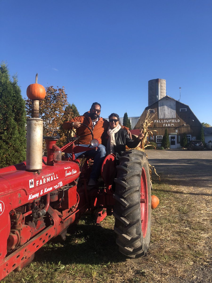 JRandhey's tweet photo. Happy Thanksgiving everyone! https://t.co/3TUS2TjGds