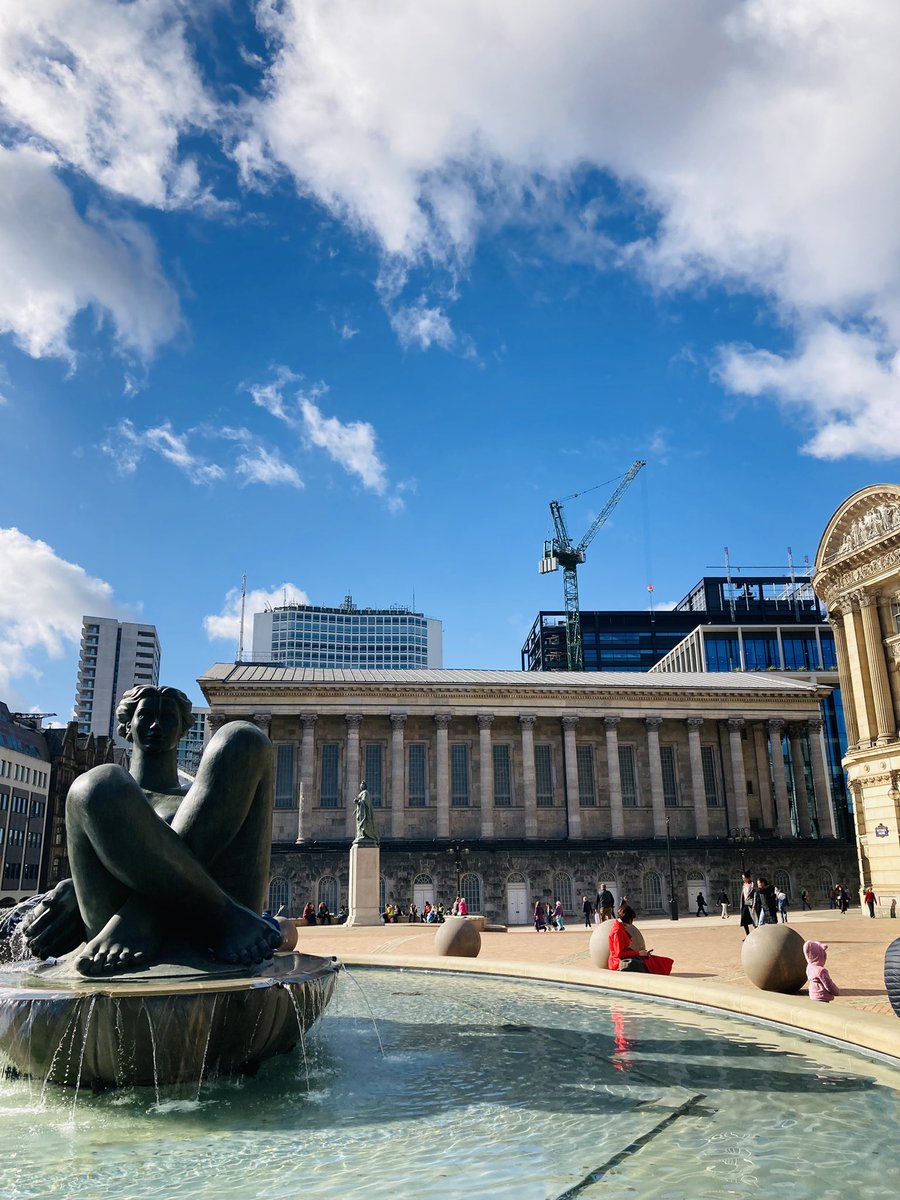 Took a little lunchtime stroll to clear the head and take a breather on #worldmentalhealthday . Birmingham in the sunshine is good for the soul.