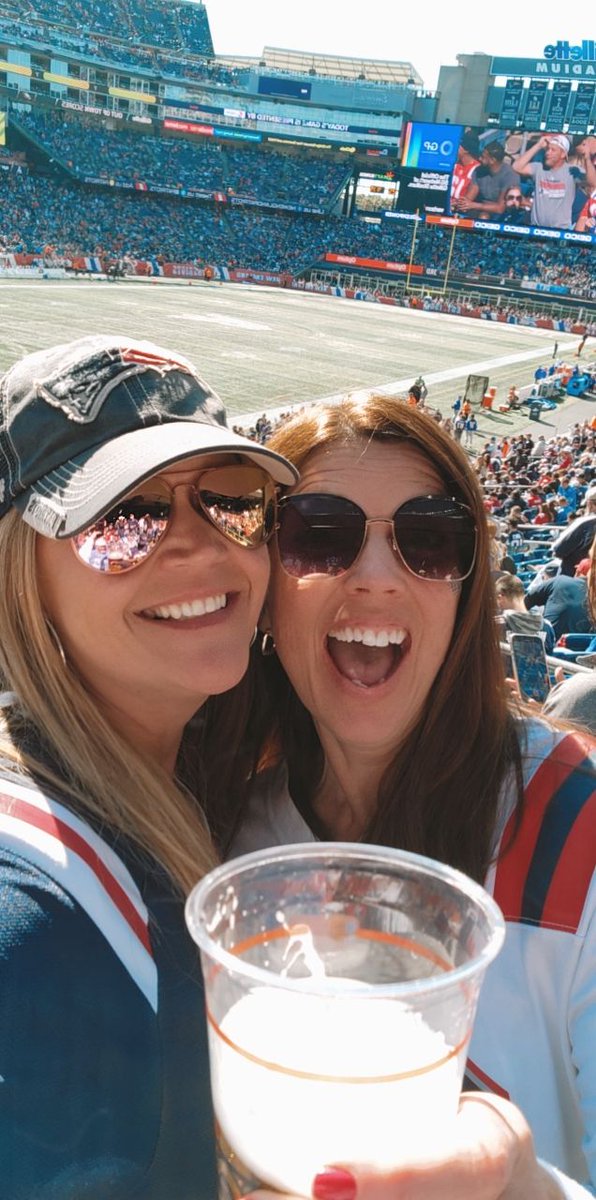 Hwkinsey's tweet photo. @GilletteStadium @Patriots @patriotsf4life #cousins #zappe https://t.co/u4sDWxyDeX
