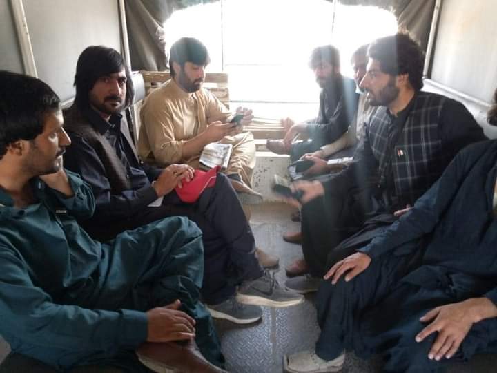 PharmacistZuBa1's tweet photo. Balochistan youth being deprived of education under a conspiracy On October 1, all of Balochistan saw the brutality of the BS entry test students when all the student organizations of Balochistan condemned it and asked the Quetta University administration.
#TerminateVCofUOB https://t.co/6sAPiaDAtK