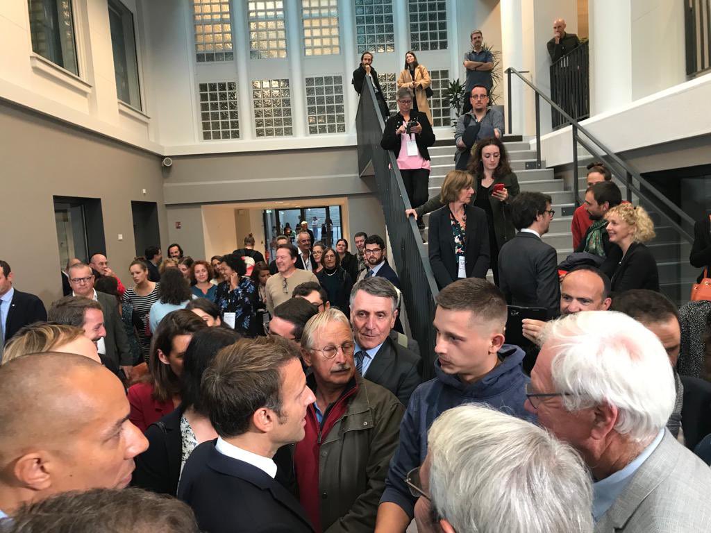 FlorianBercault's tweet photo. Le Quarante valait bien la venue officielle du Président de la République @EmmanuelMacron pour marquer l’inauguration de ce tiers-lieu culturel, hybride et singulier. @LavalAgglo prend définitivement une place de premier plan dans le paysage culturel français! #Laval https://t.co/jqbeFdqUDj